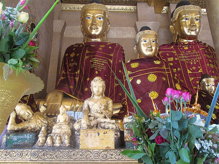 Gold Buddhas